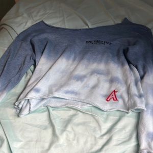 Sweatshirt crop top